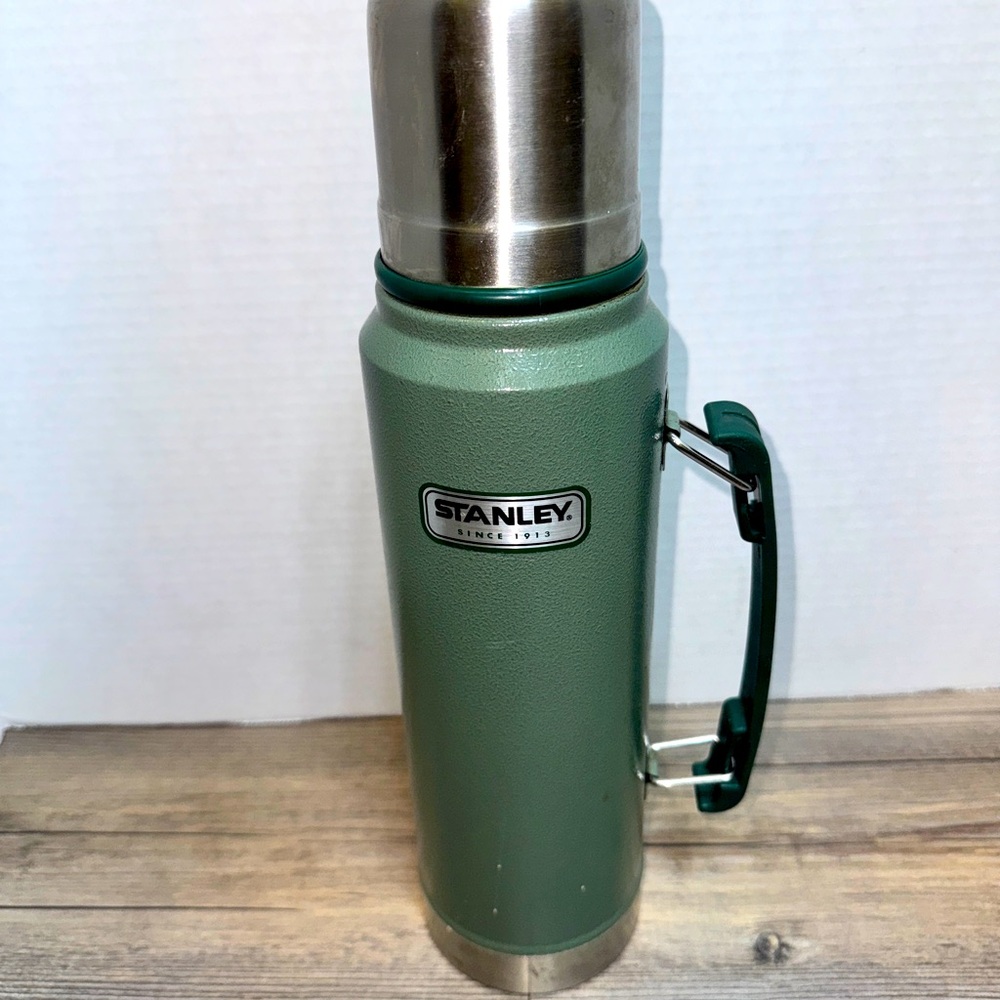Vintage Stanley Heritage 1.1 qt Stainless Steel Thermal Vacuum Bottle Green